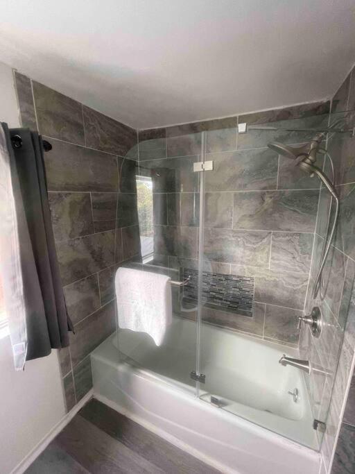 Glendora Pool Home Retreat 外观 照片